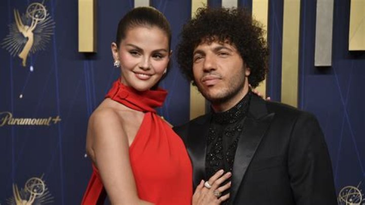 'Put hobbit feet back in': Benny Blanco trolled for ditching shoes at Lakers game date with Selena Gomez