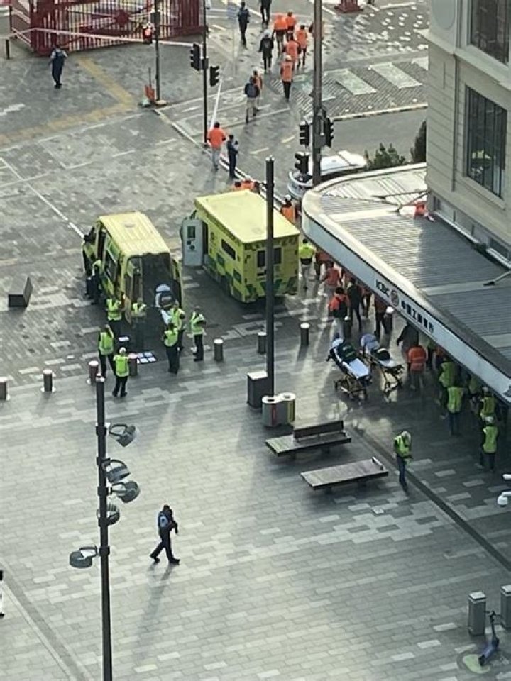 4 people remain in hospital after Auckland CBD shooting