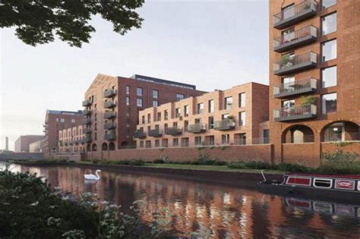 Bluebridge ferry has 'small hole' after hitting Wellington wharf