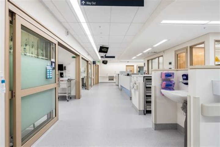 Christchurch Hospital's new acute unit still without key services, nurses say