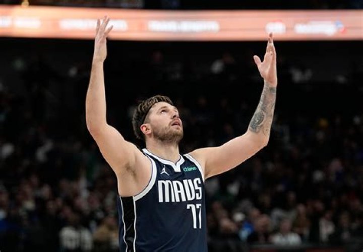 Doncic firma 41 puntos y Mavs aplastan 126-97 a Blazers