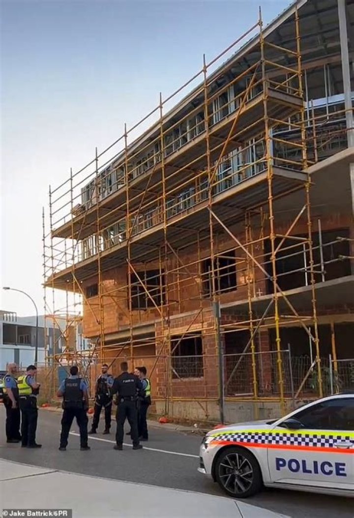 Eight-hour standoff after 'drunk' men cause chaos on Perth roof