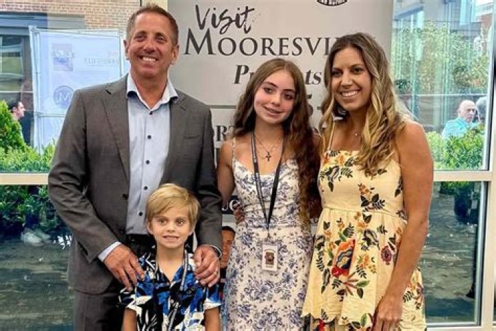 Erin Schmidt Obituary, Lincoln Nebraska, Community Mourns His Death