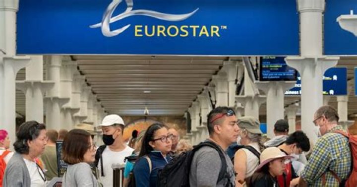 Eurostar rules for liquids, how long you need for security and shops at the station