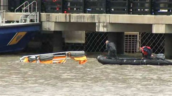 Freight truck lifted from river after crash near Taupō