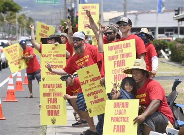 Gas company workers strike in Maui County | News, Sports, Jobs