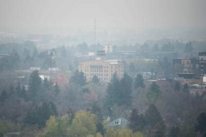 Haze from forest fires lingering in Floyd County