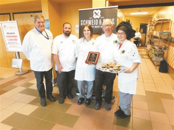 Holiday dining | News, Sports, Jobs