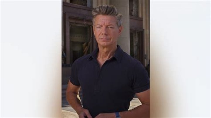 Ian Pannell Official Biography - ABC News