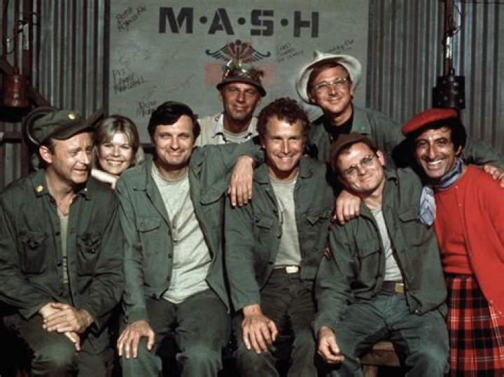 Mash Cast Still Alive, Which Mash Cast Members Are Still Alive?