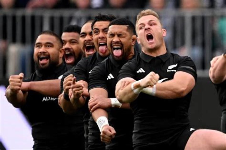 McKenzie wins No. 10 jersey in All Blacks' first team of 2023