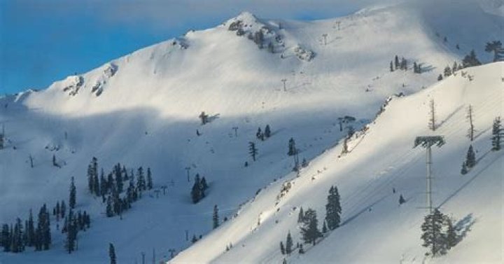 Palisades Tahoe Expecting Significant Snowfall, Chairlift Delays | News