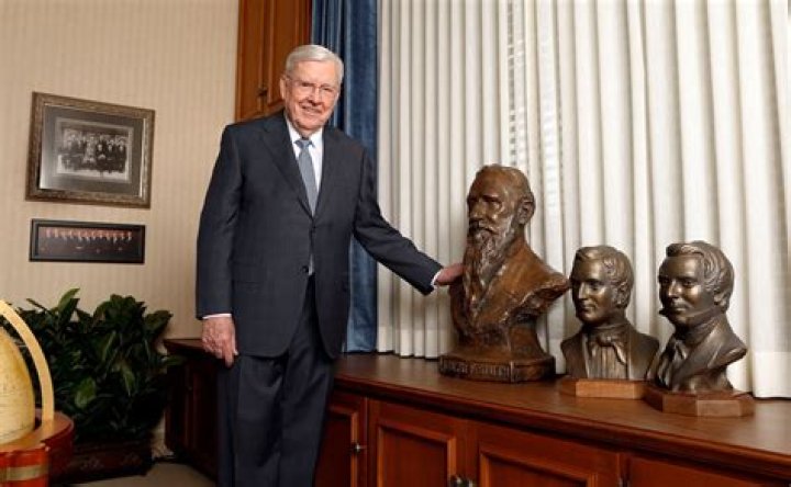 President M. Russell Ballard returns home following hospital stay