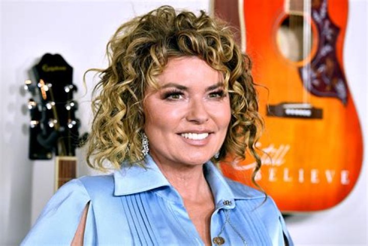 Shania Twain Bio, Age, Parents, Siblings, Husband, Children