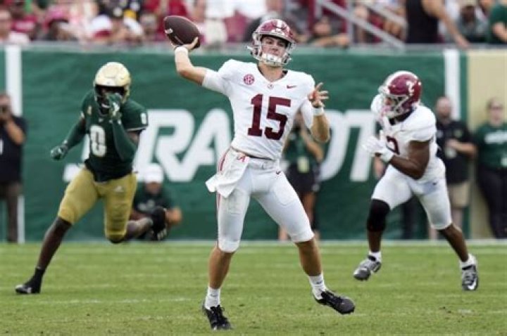 Simpson, Williams help No. 10 Alabama shrug off slow start and beat South Florida 17-3