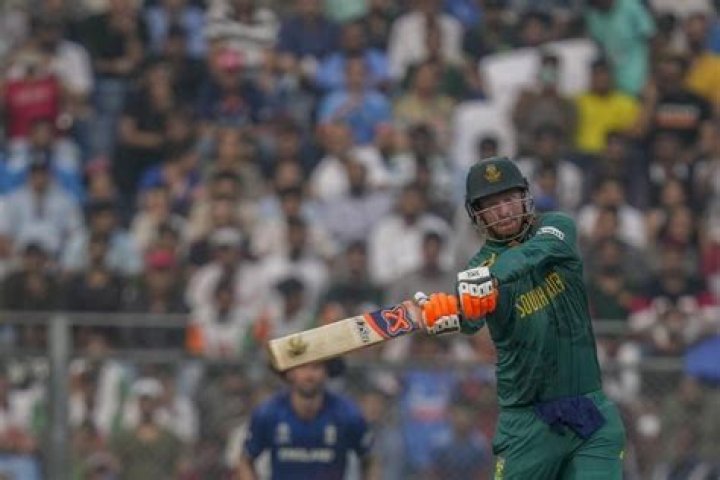 South Africa routs England by 229 runs at Cricket World Cup. Third loss for defending champions