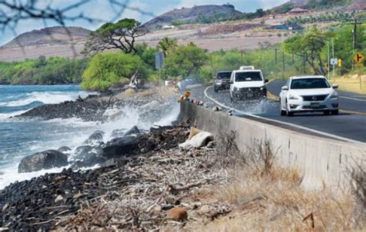 State seeks to move Lahaina highway | News, Sports, Jobs