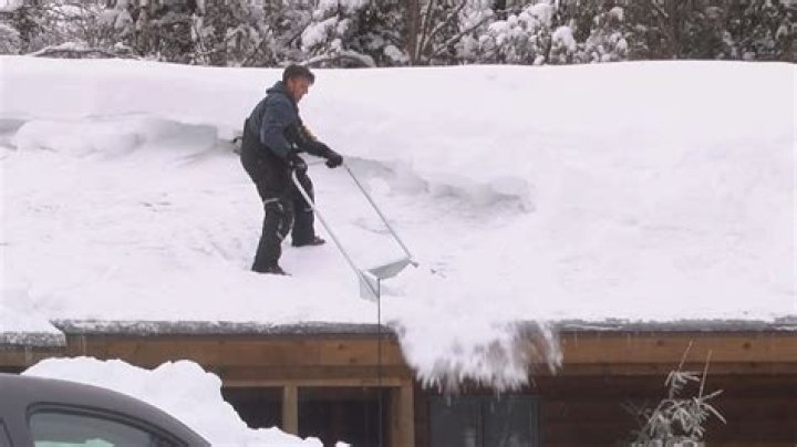 Truckee High closed due to heavy snow load on the roof | News