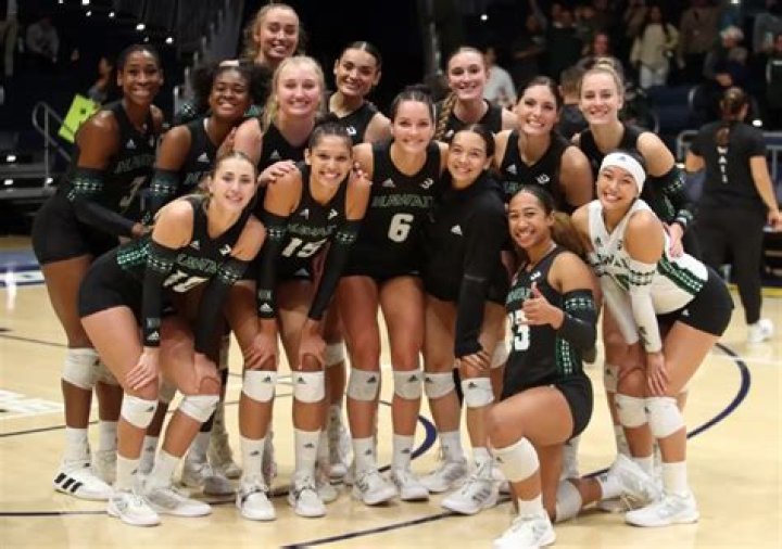 UH women open home slate with 65-51 victory over Dons | News, Sports, Jobs