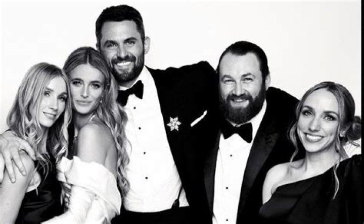 Who Are Kevin Love Siblings?